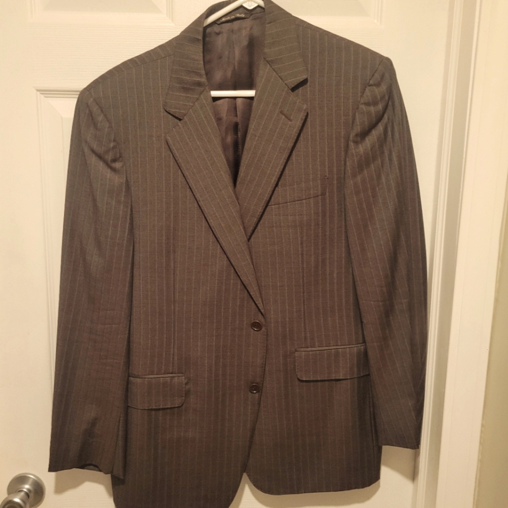 Made In ITALY Canali Striped Suit. Double Vented Jacket, No Cuffs. Pants 34/30